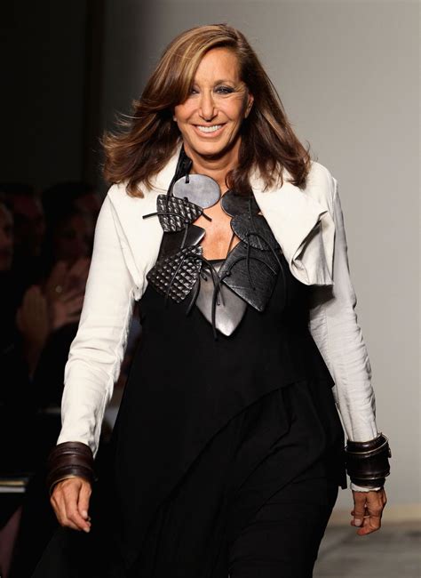 Donna Karan .